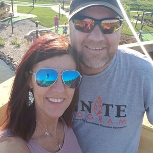 Meet your Posher, Dana